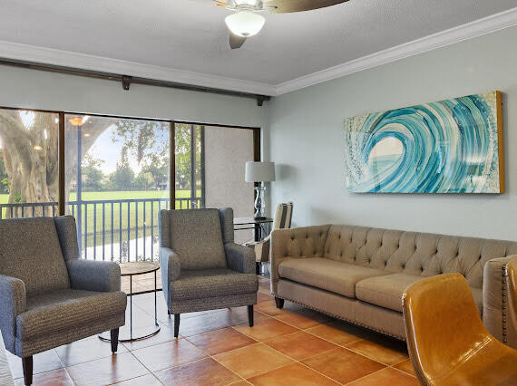 501 W Greensward Lane 101-C