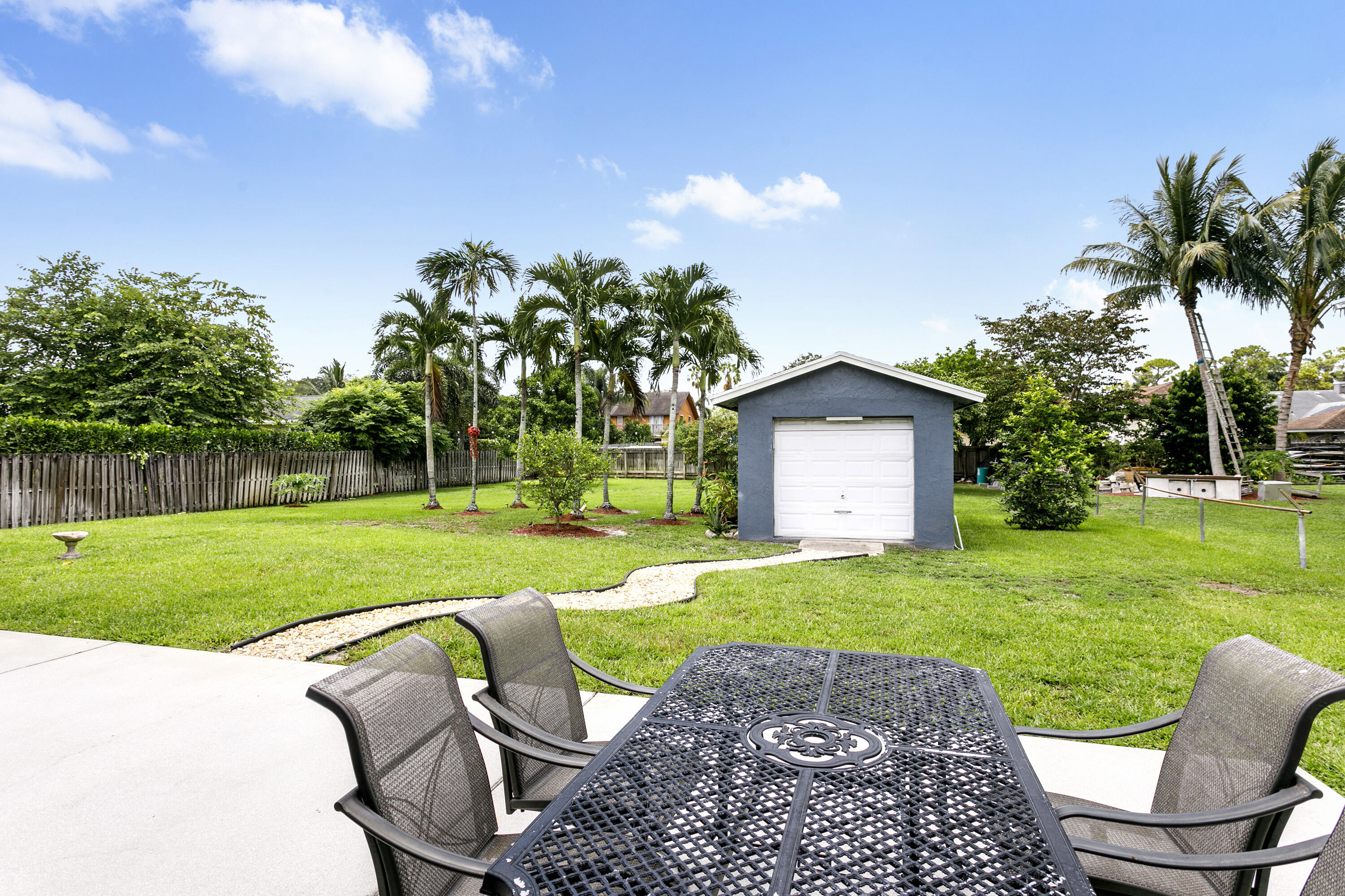 5324 Canal Drive