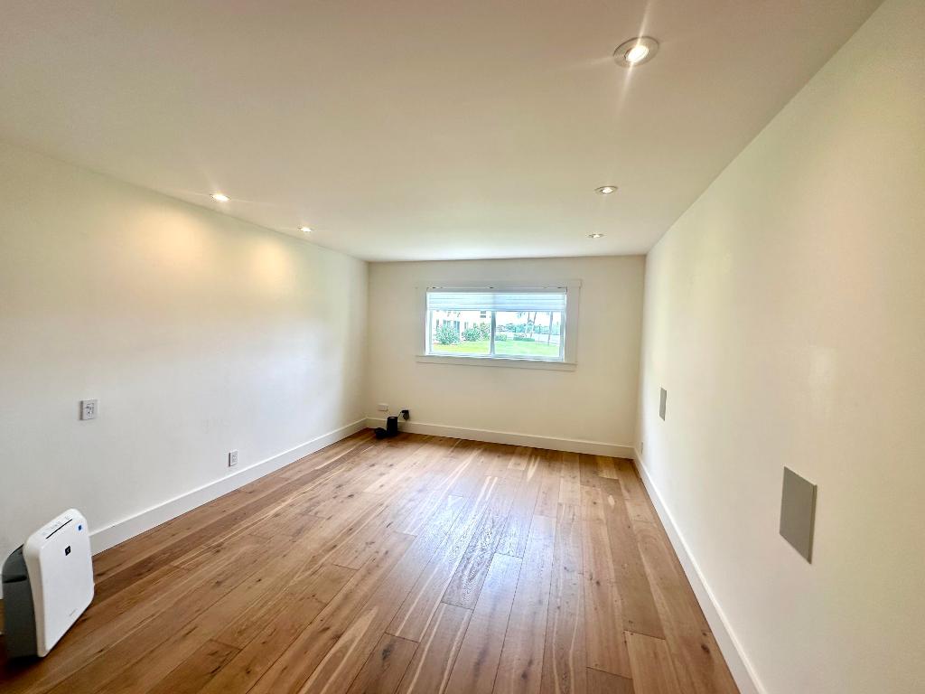 3 Colonial Club Drive 104