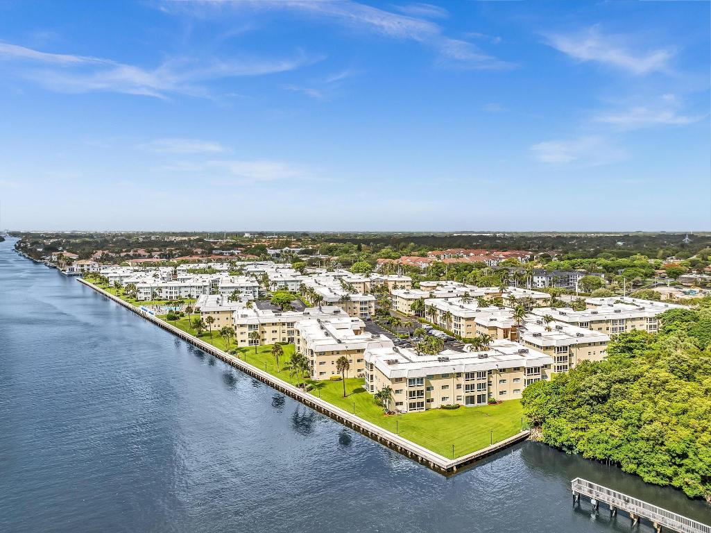 3 Colonial Club Drive 104