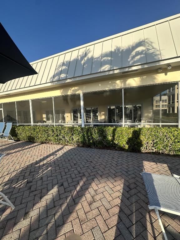 3 Colonial Club Drive 104