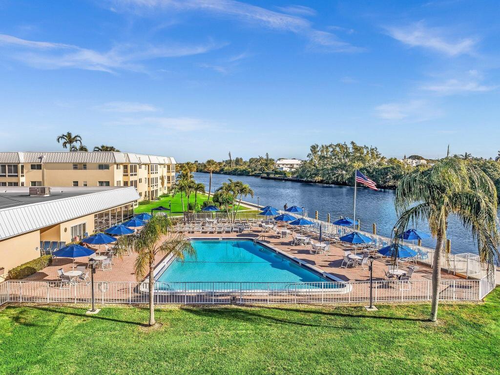 3 Colonial Club Drive 104