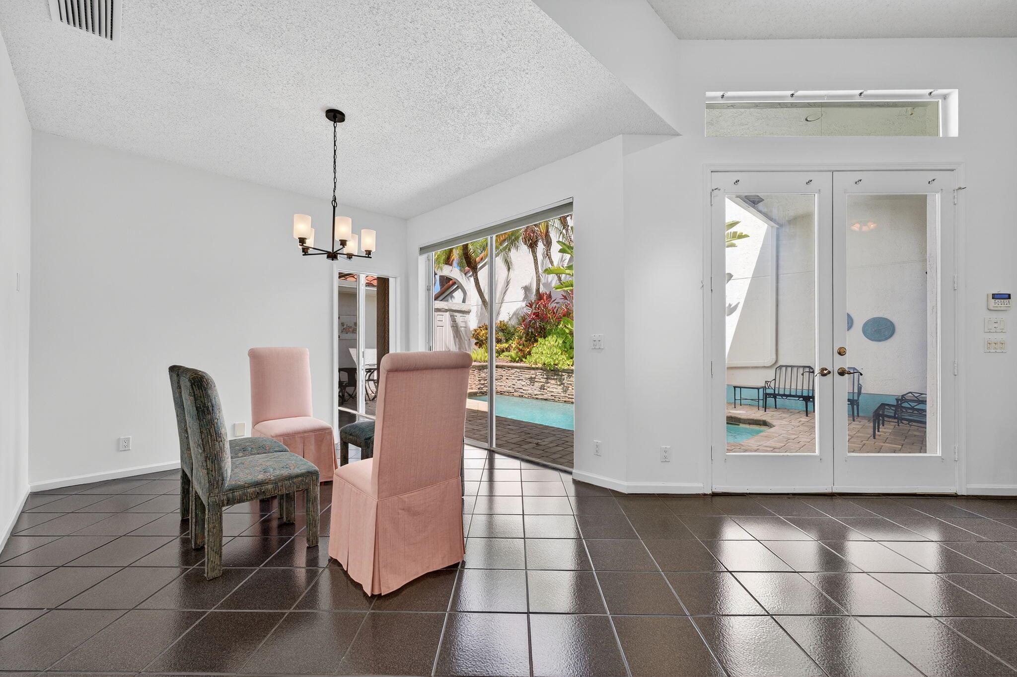 3815 Candlewood Court