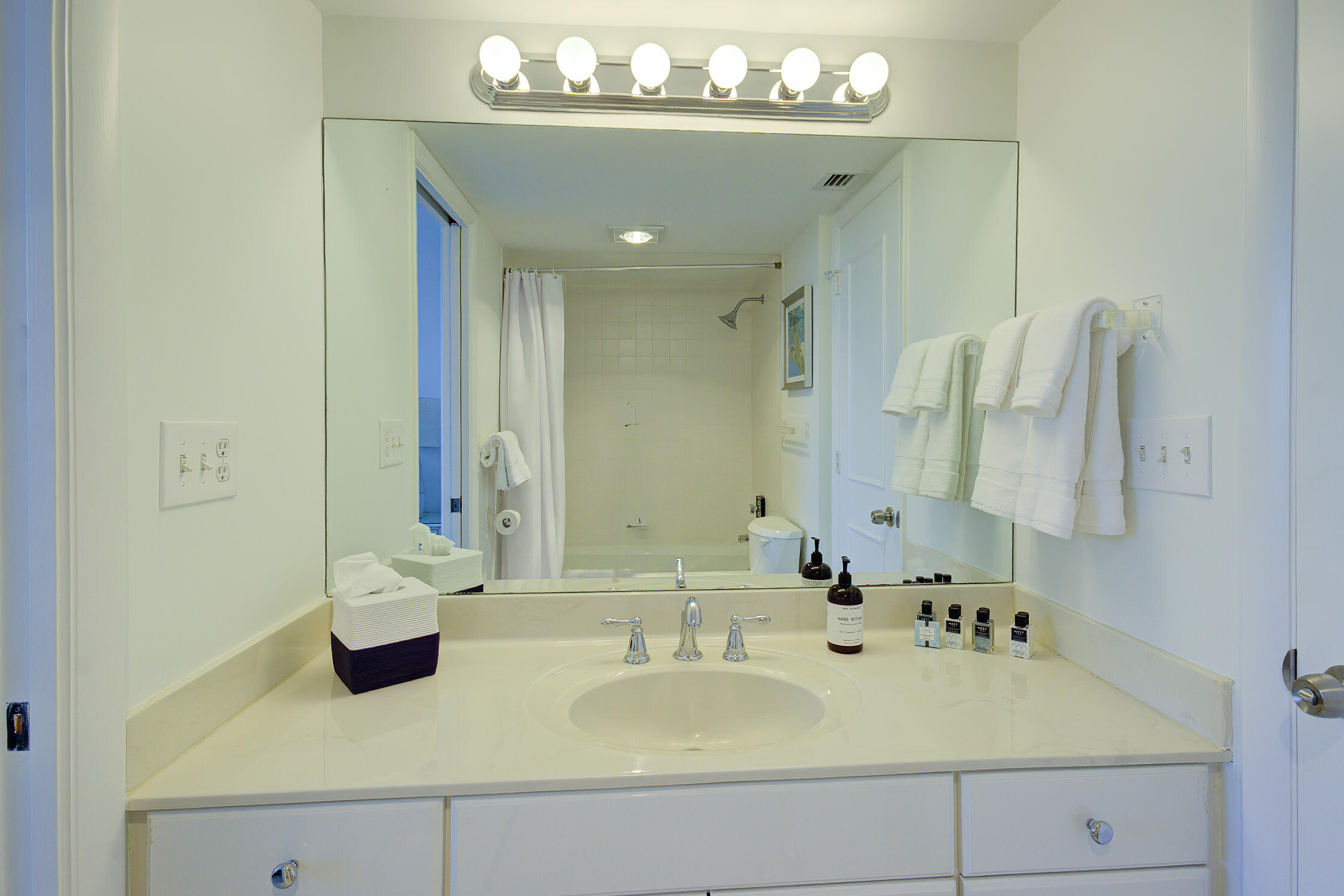 120 S Ocean Boulevard 3b