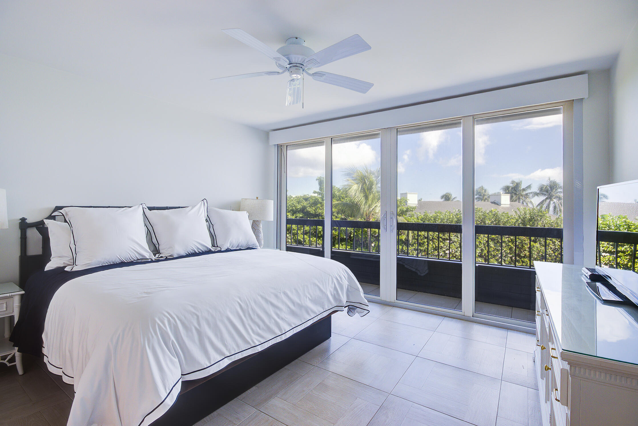 120 S Ocean Boulevard 3b