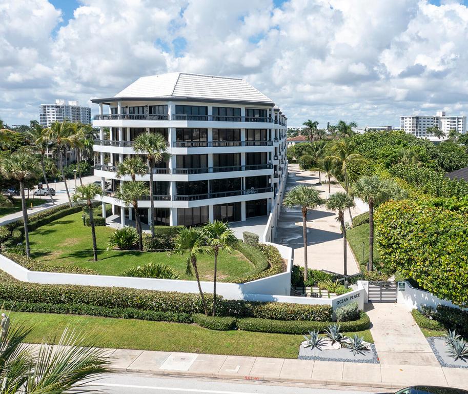 120 S Ocean Boulevard 3b