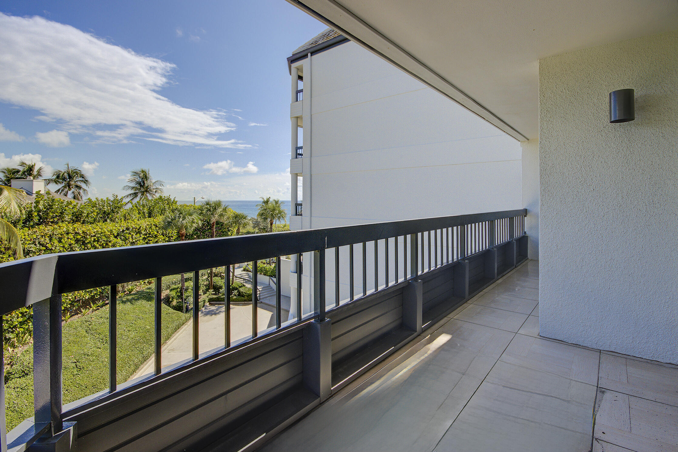 120 S Ocean Boulevard 3b