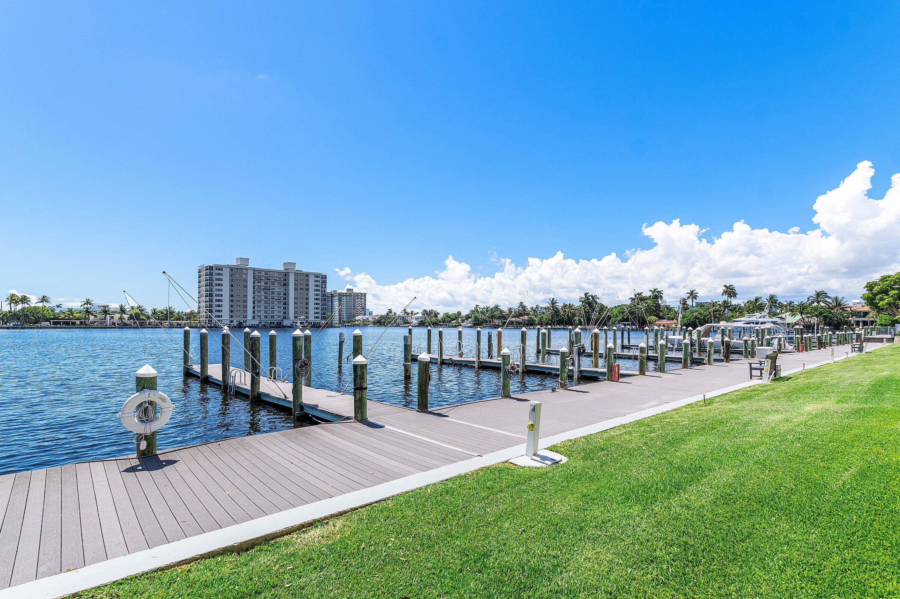 220 Macfarlane Drive S-805