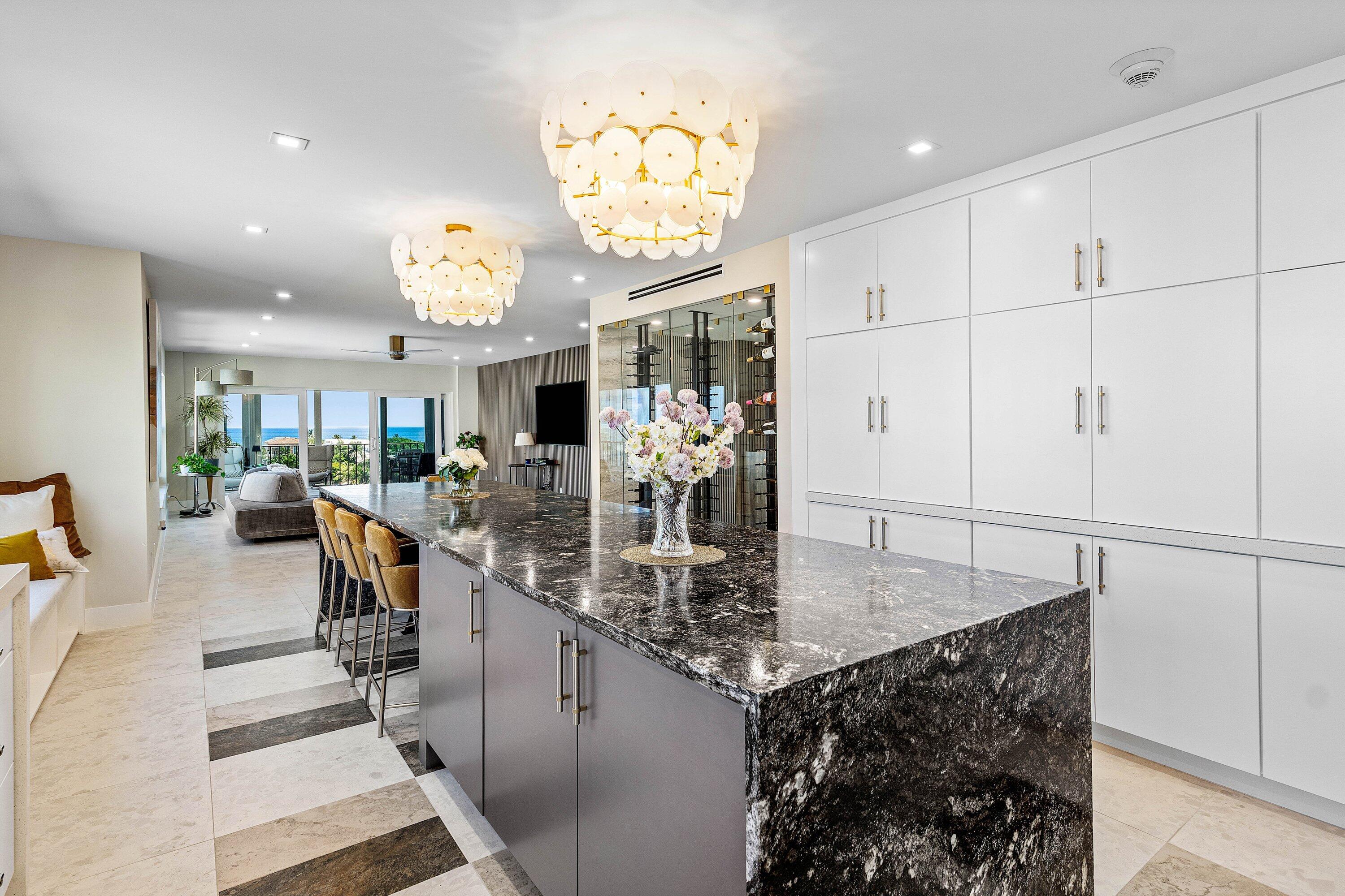 220 Macfarlane Drive S-805