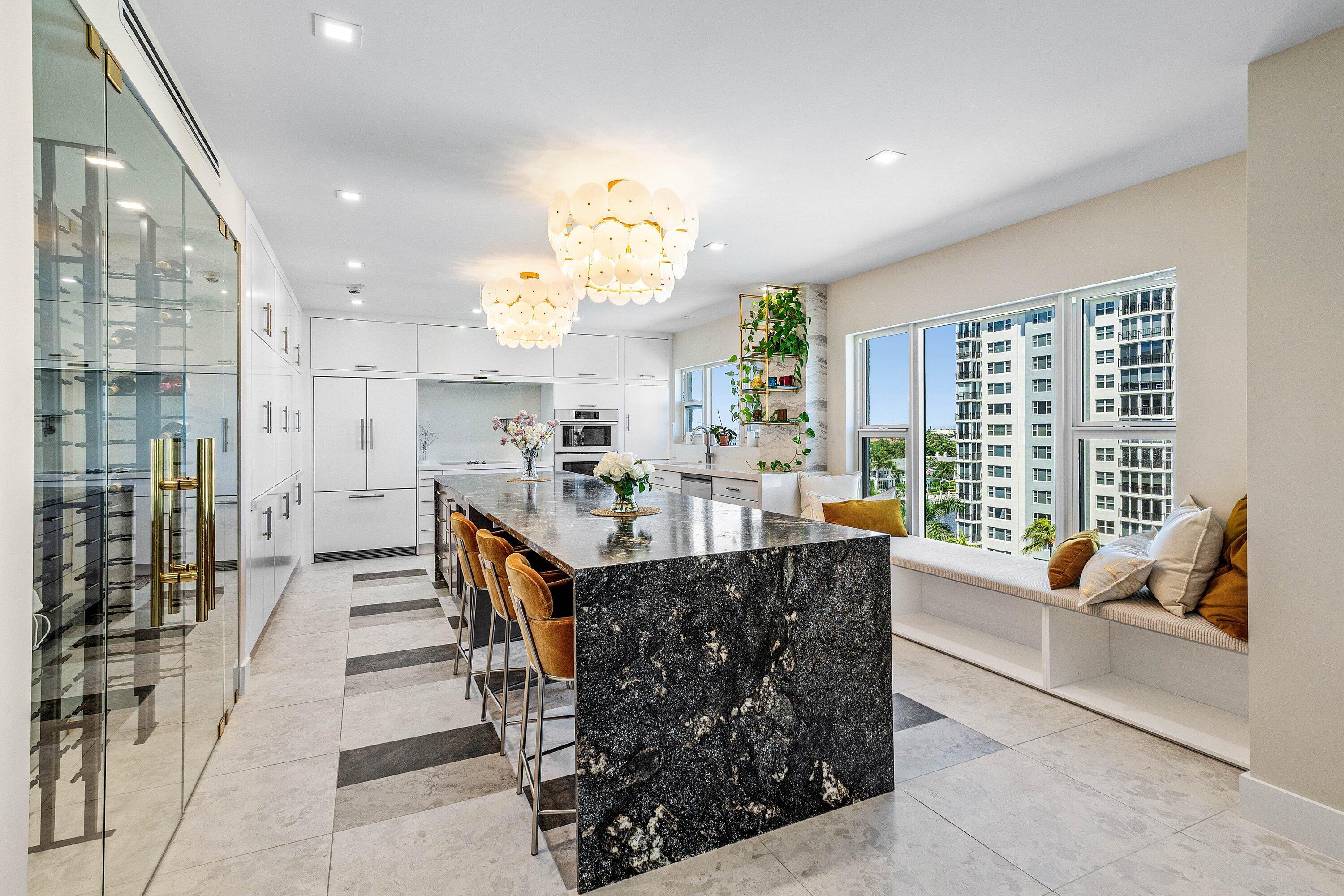 220 Macfarlane Drive S-805