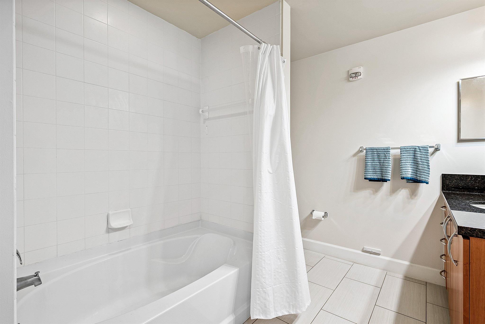 255 NE 3rd Avenue 2503