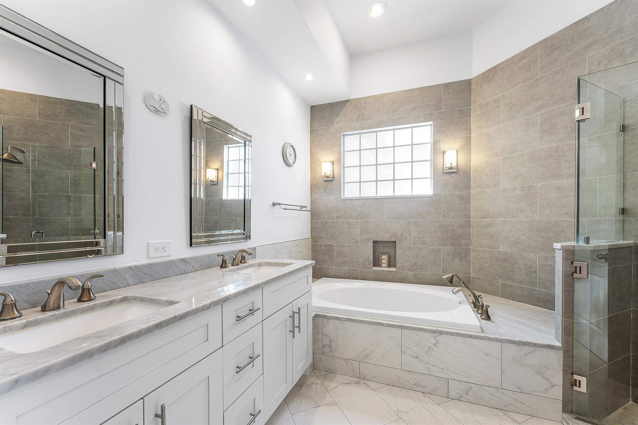 8217 Quail Meadow Way