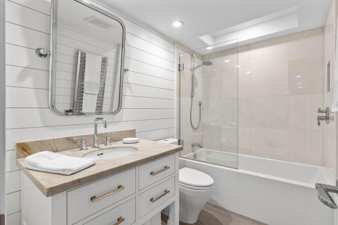 2917 S Ocean Boulevard 104