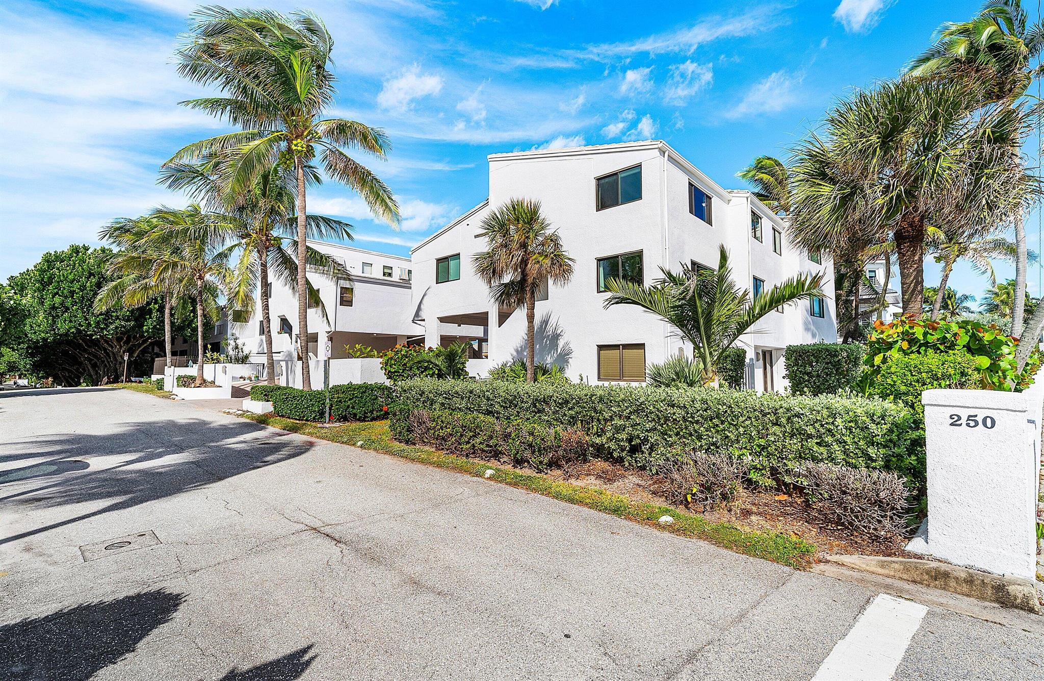 250 S Ocean Boulevard 269
