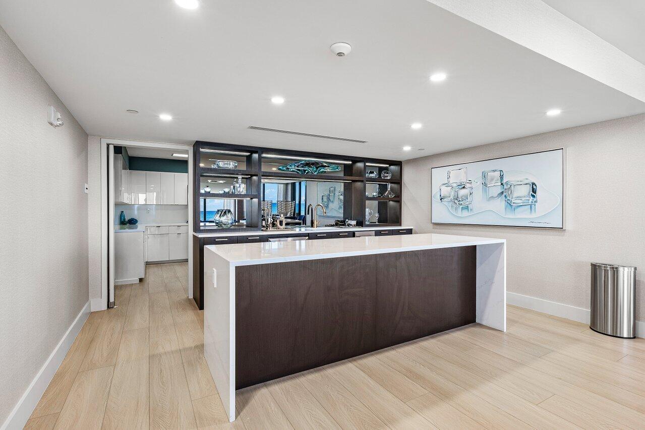 2727 S Ocean Boulevard 701