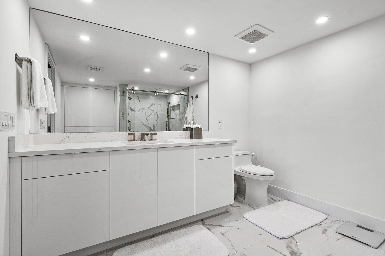 2727 S Ocean Boulevard 701