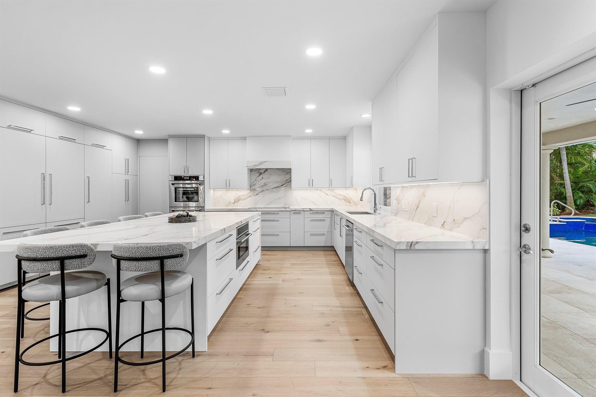 2570 Avenue Au Soleil