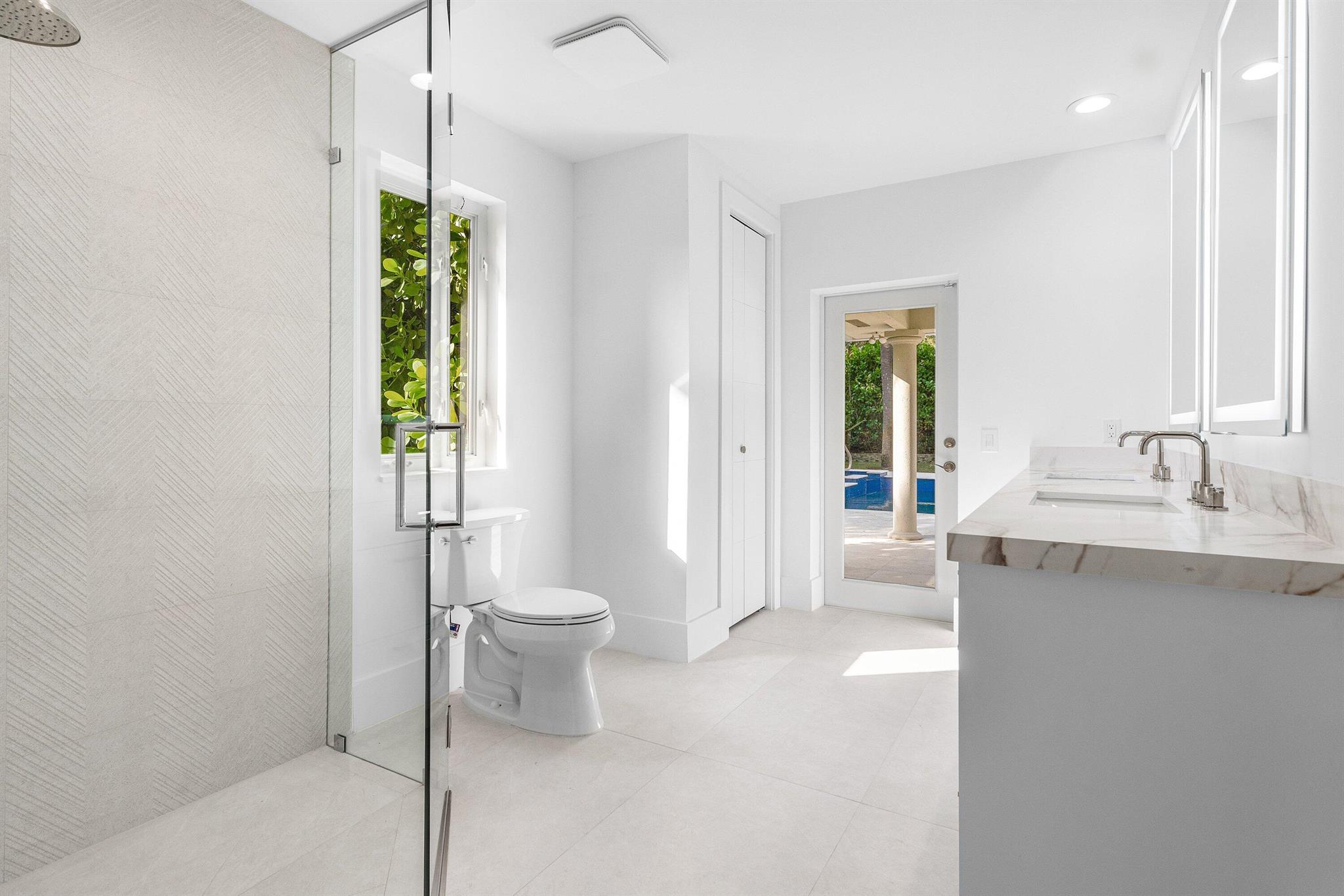 2570 Avenue Au Soleil