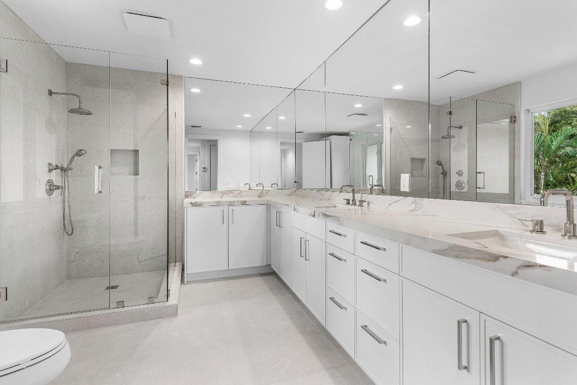 2570 Avenue Au Soleil