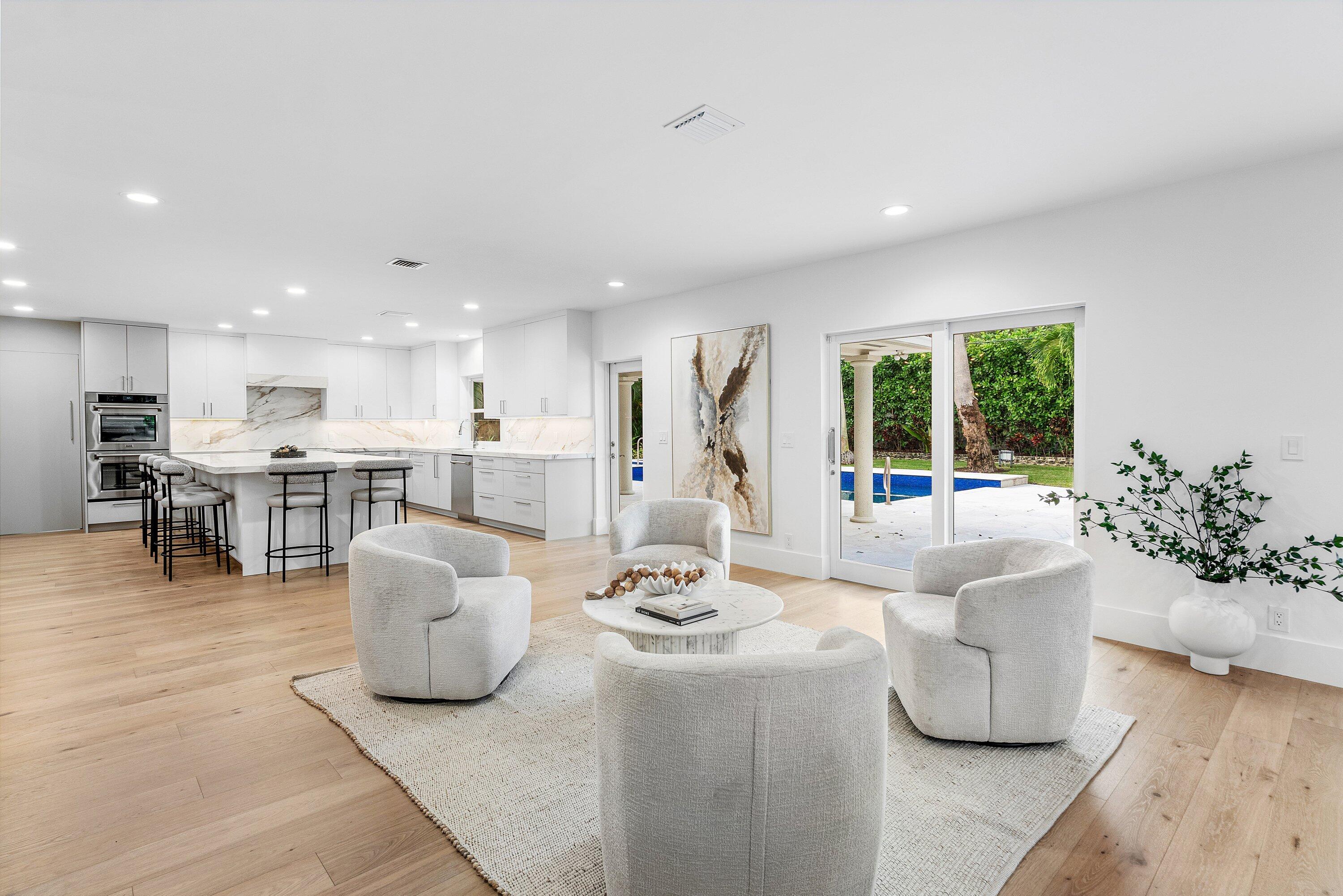 2570 Avenue Au Soleil