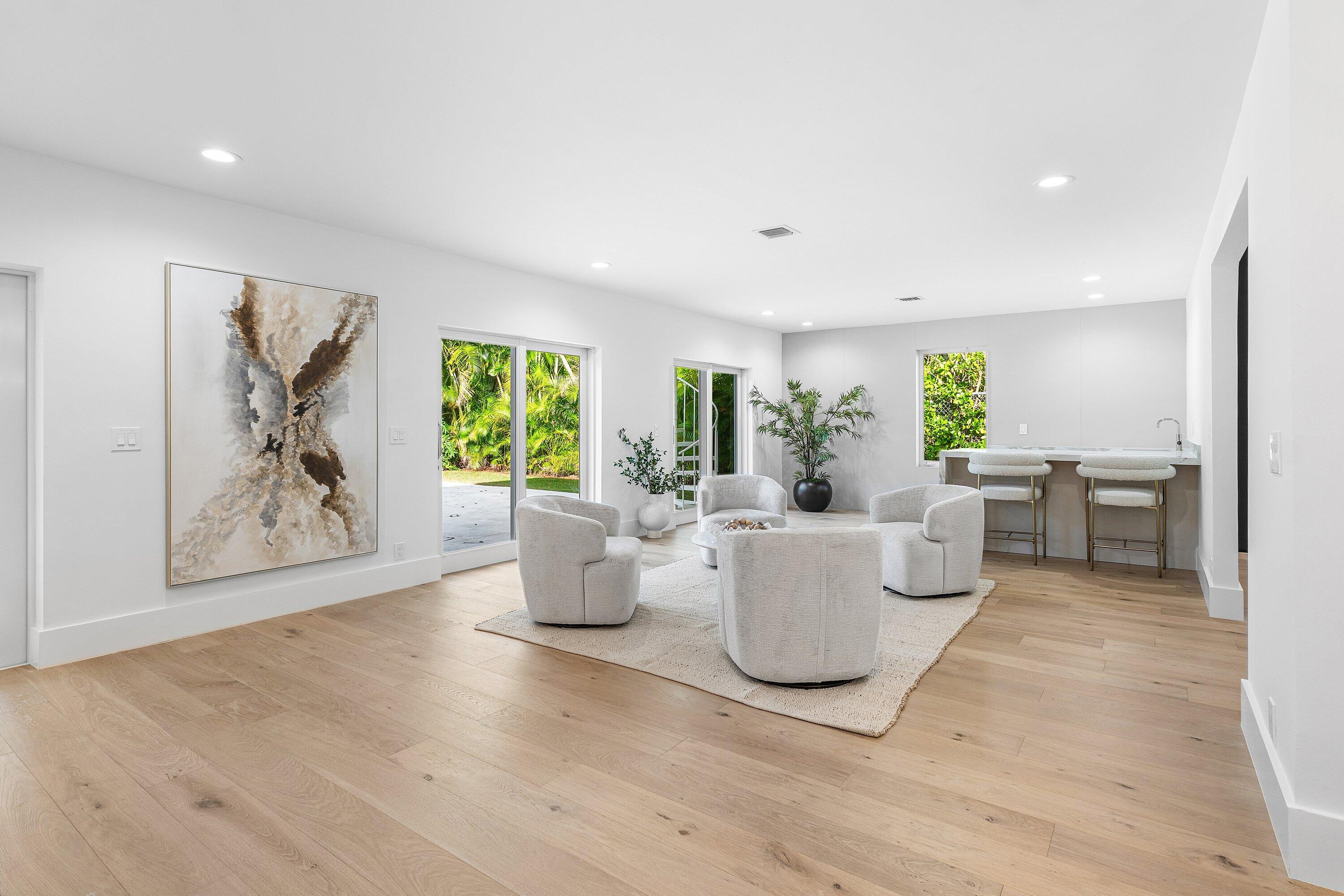 2570 Avenue Au Soleil