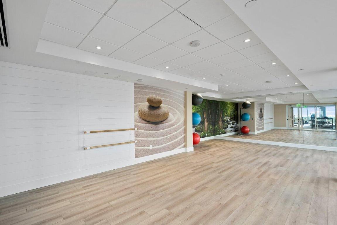 3211 S Ocean Boulevard 802