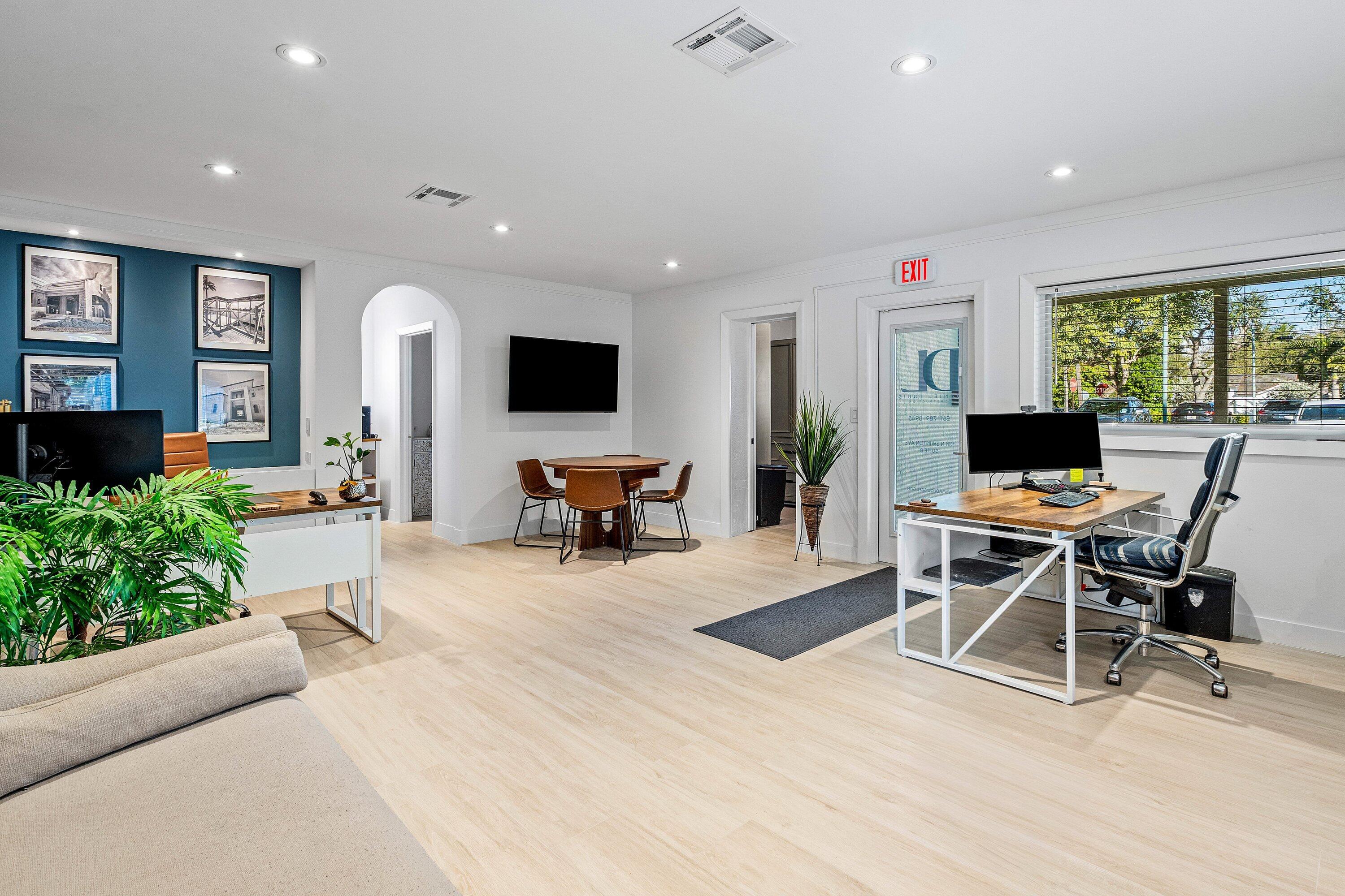 138 N Swinton Avenue, Delray Beach