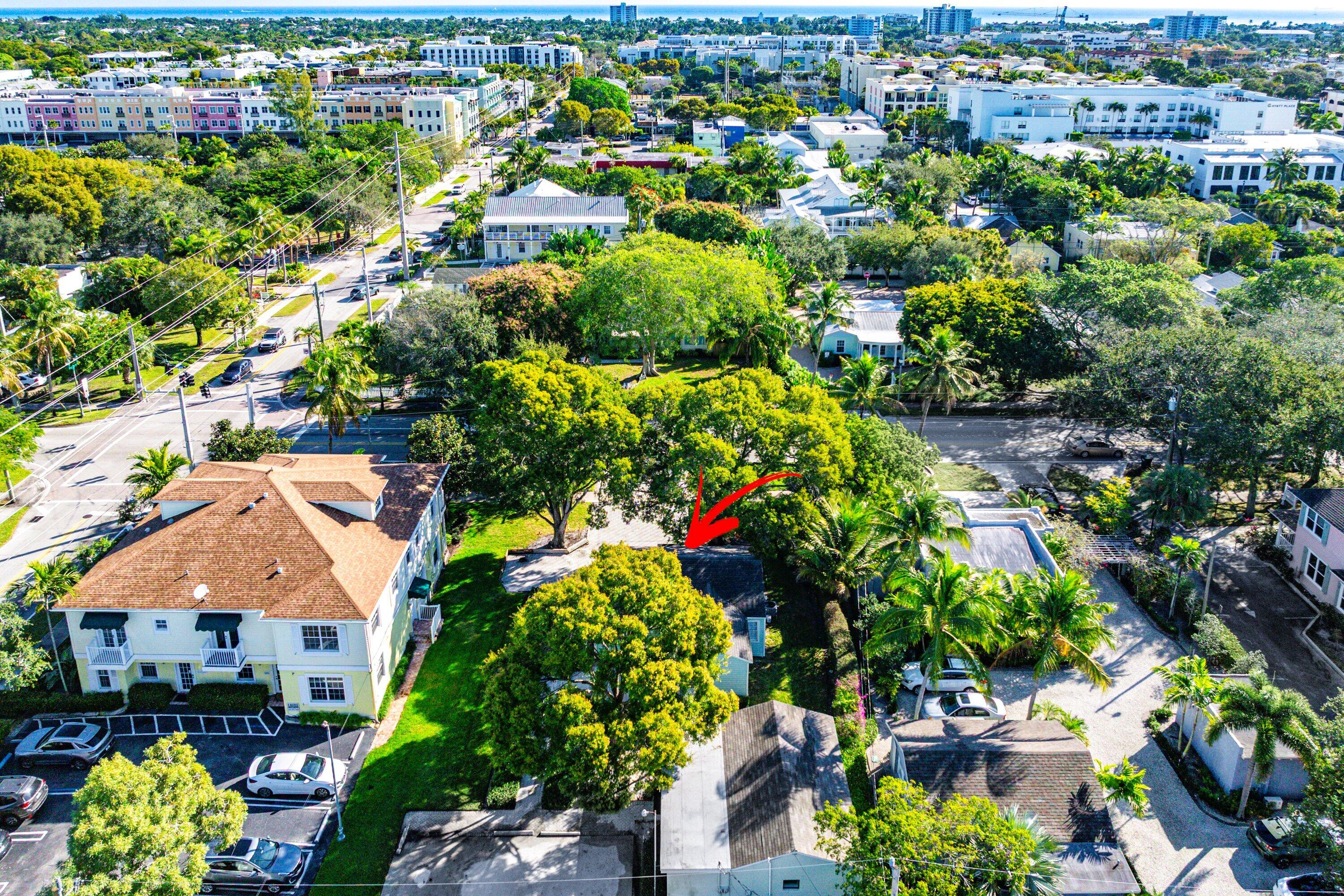 138 N Swinton Avenue, Delray Beach