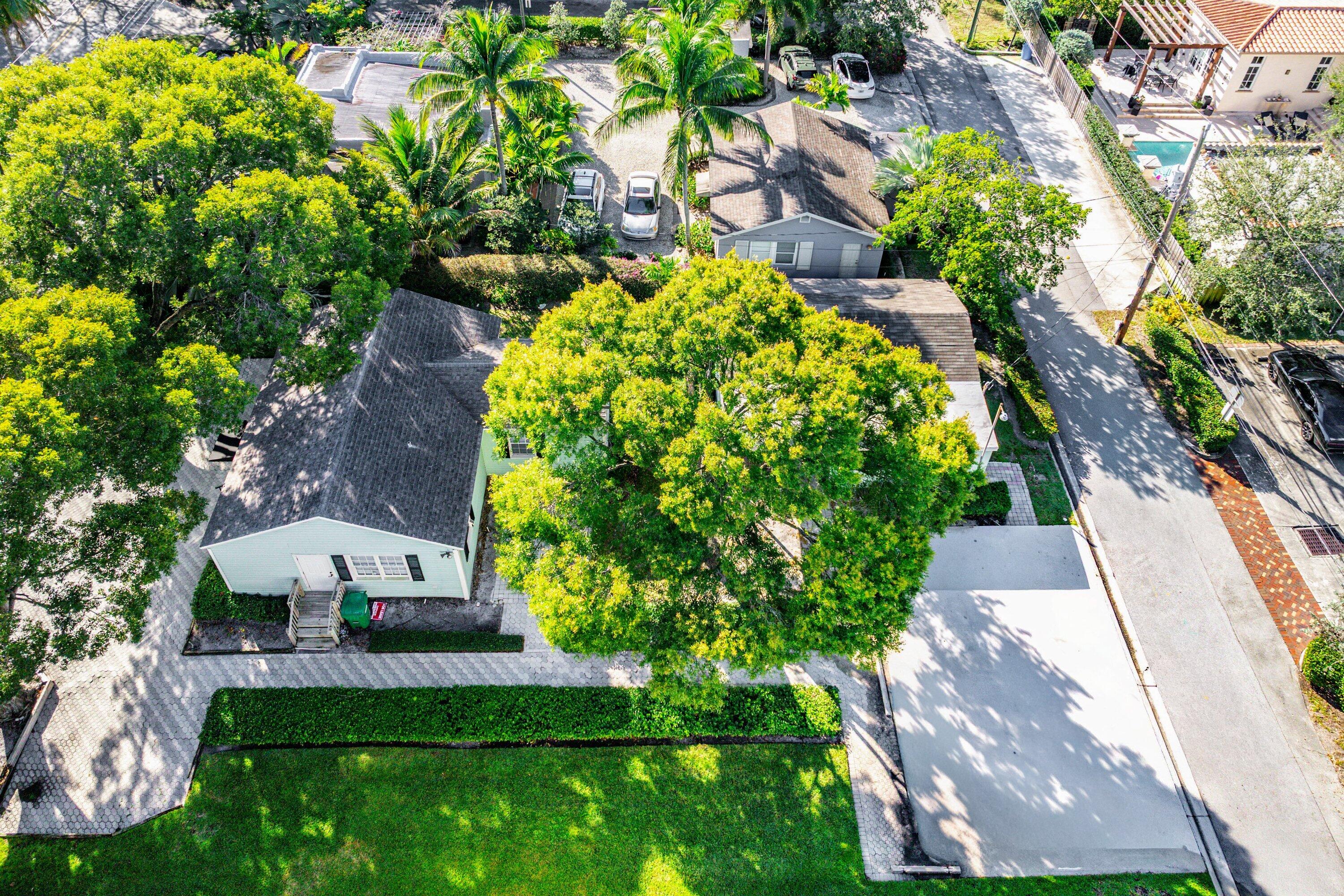 138 N Swinton Avenue, Delray Beach