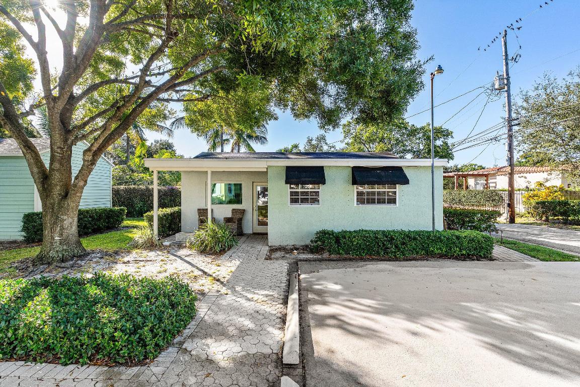 138 N Swinton Avenue, Delray Beach