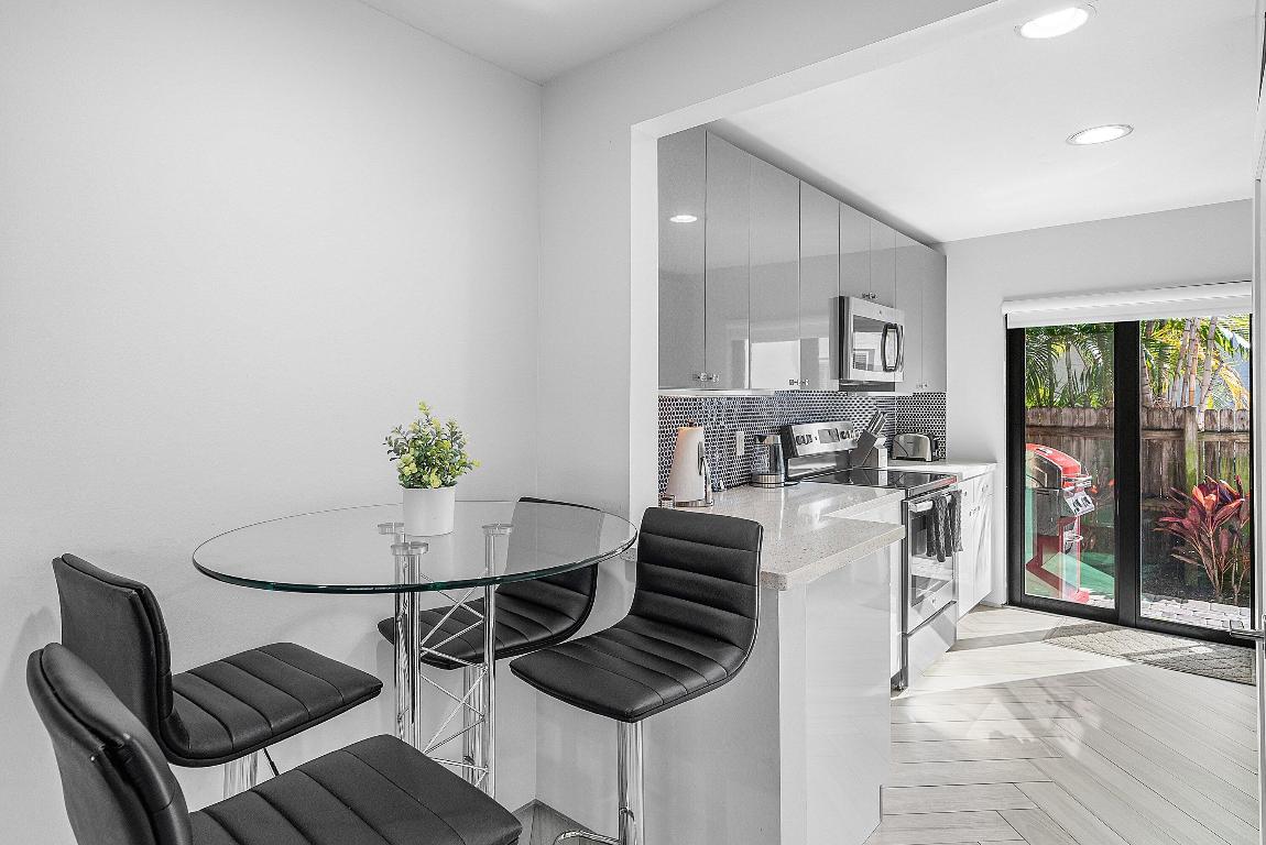 215 N Swinton Avenue, Delray Beach