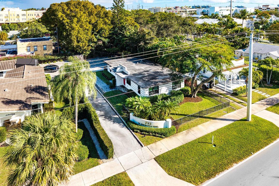 215 N Swinton Avenue, Delray Beach