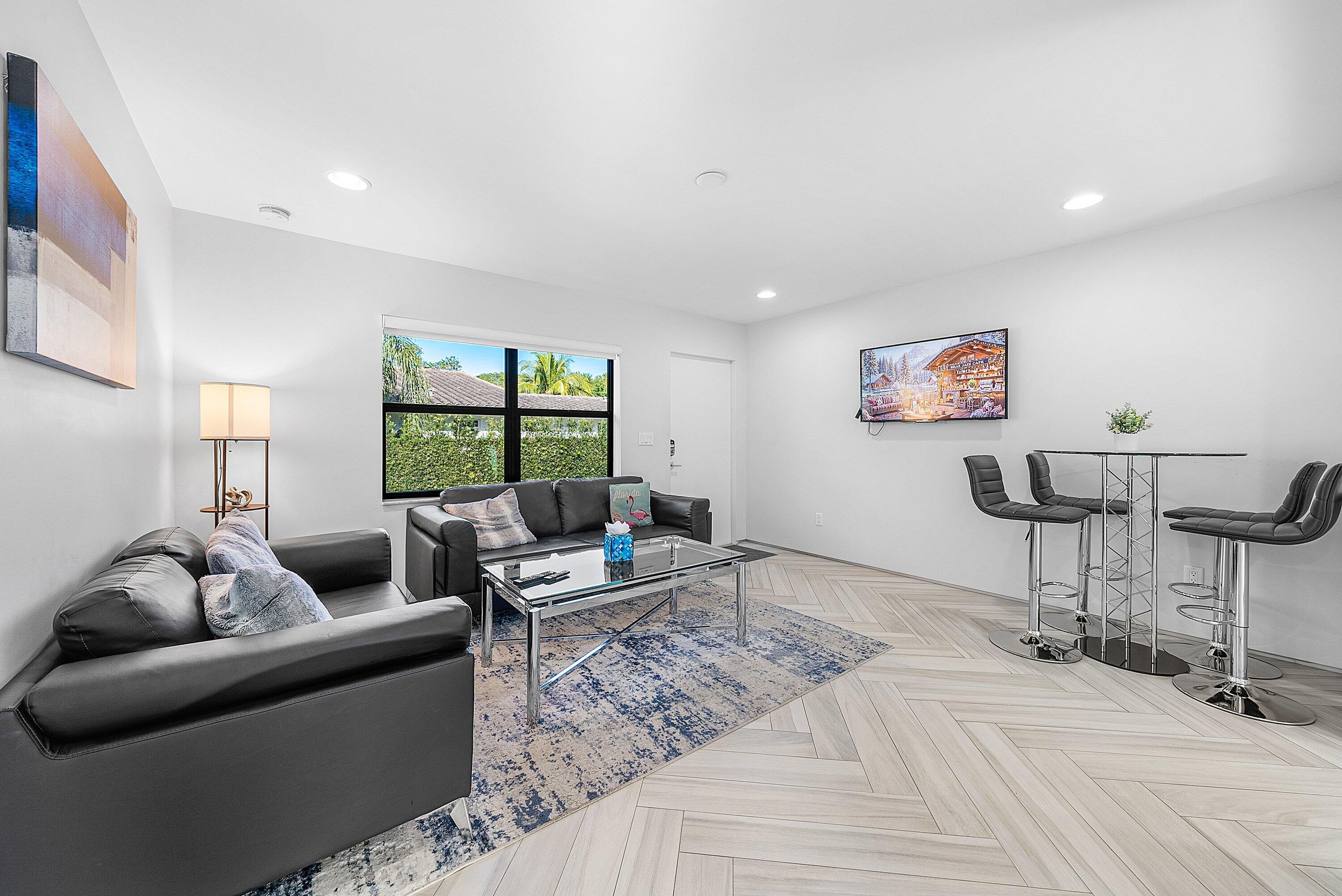 215 N Swinton Avenue, Delray Beach