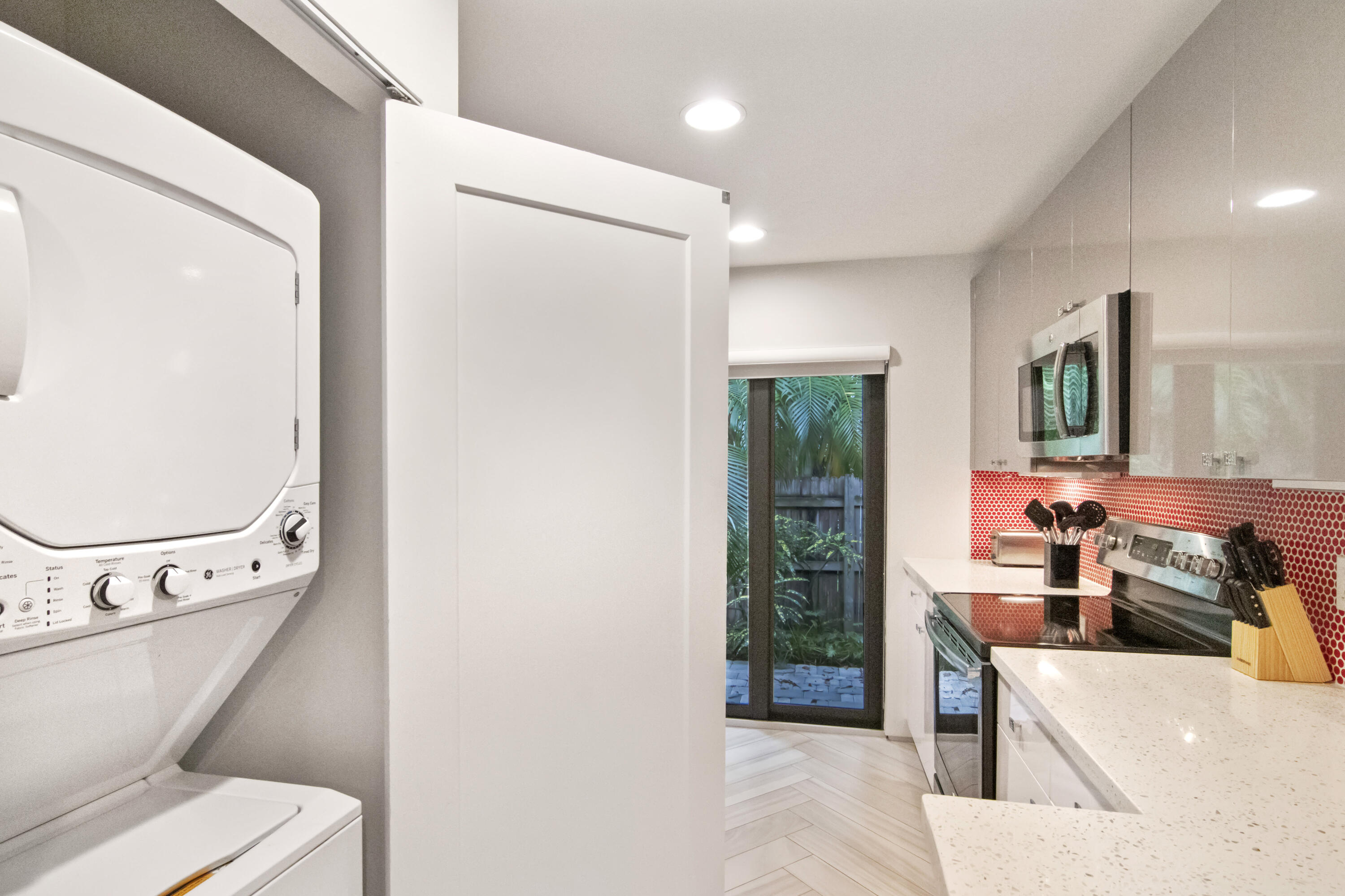 215 N Swinton Avenue, Delray Beach