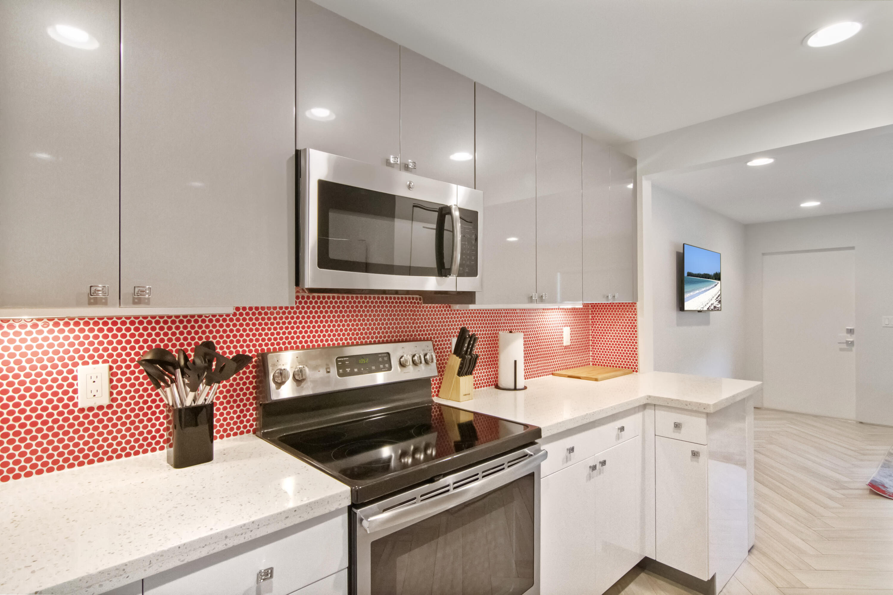 215 N Swinton Avenue, Delray Beach