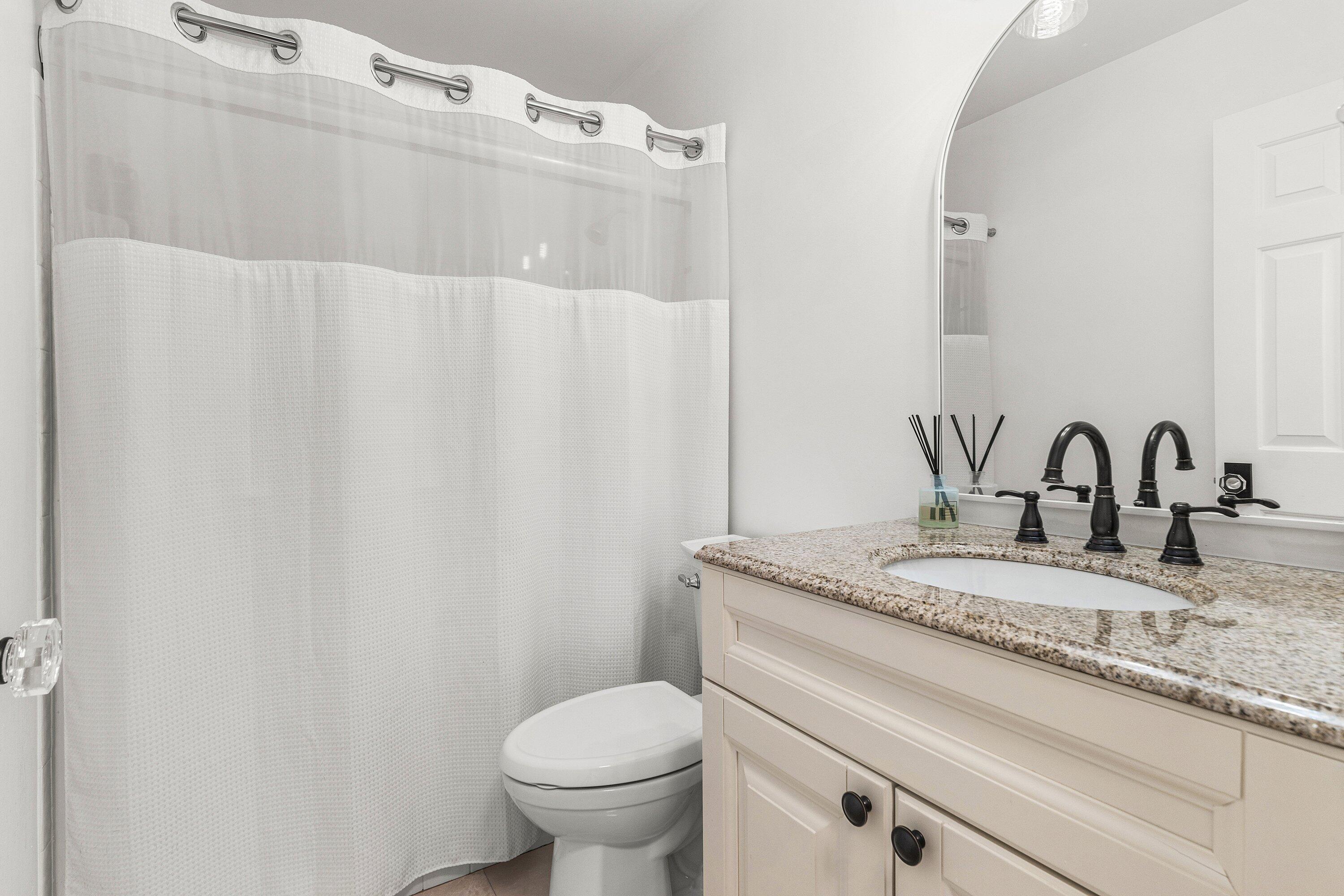 2105 NW 12th Street
