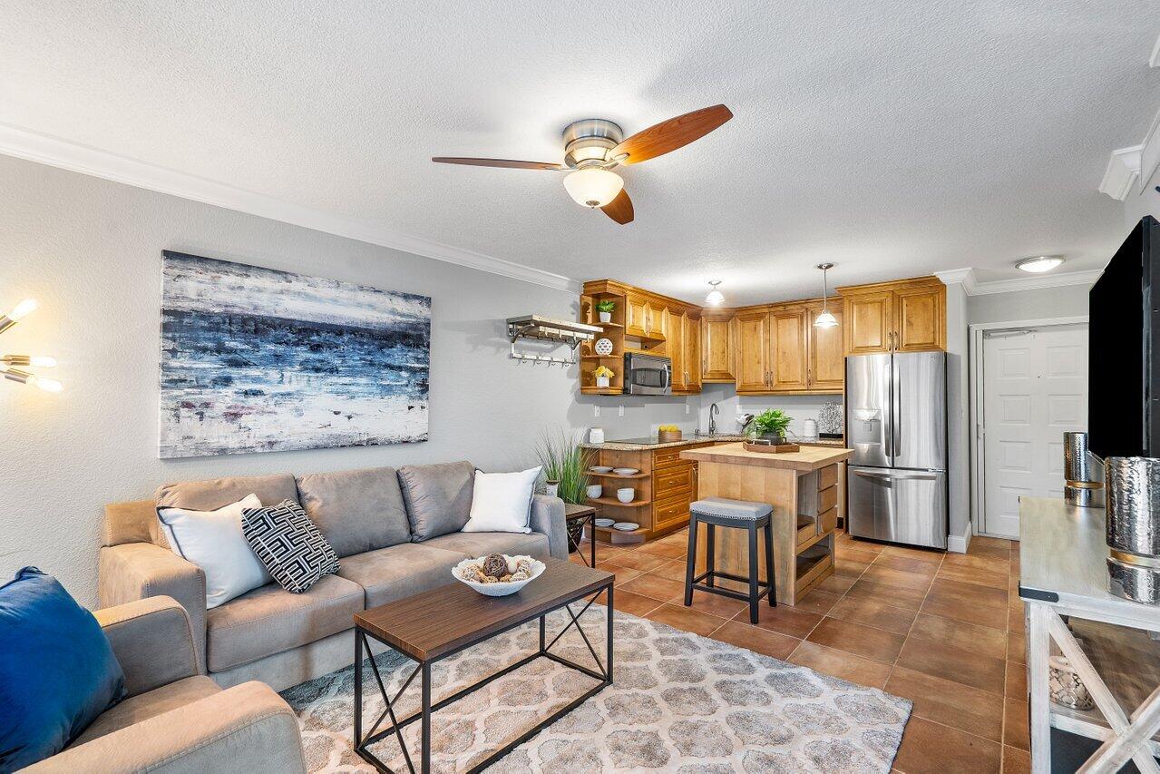 501 Greensward Lane 101-C