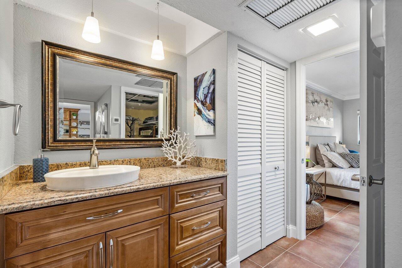 501 Greensward Lane 101-C