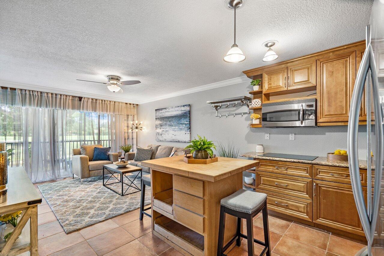 501 Greensward Lane 101-C