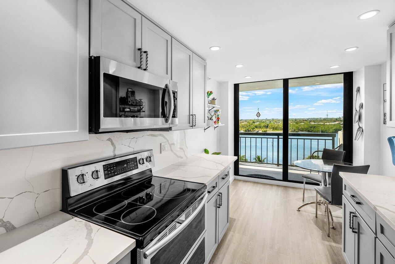 2003 N Ocean Boulevard 904