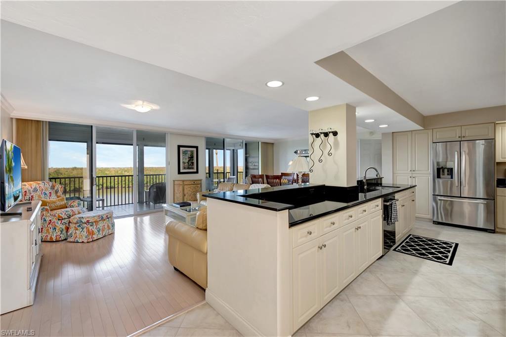 15 Bluebill AVE 304