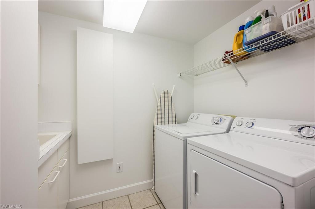 8231 Bay Colony DR # 1004