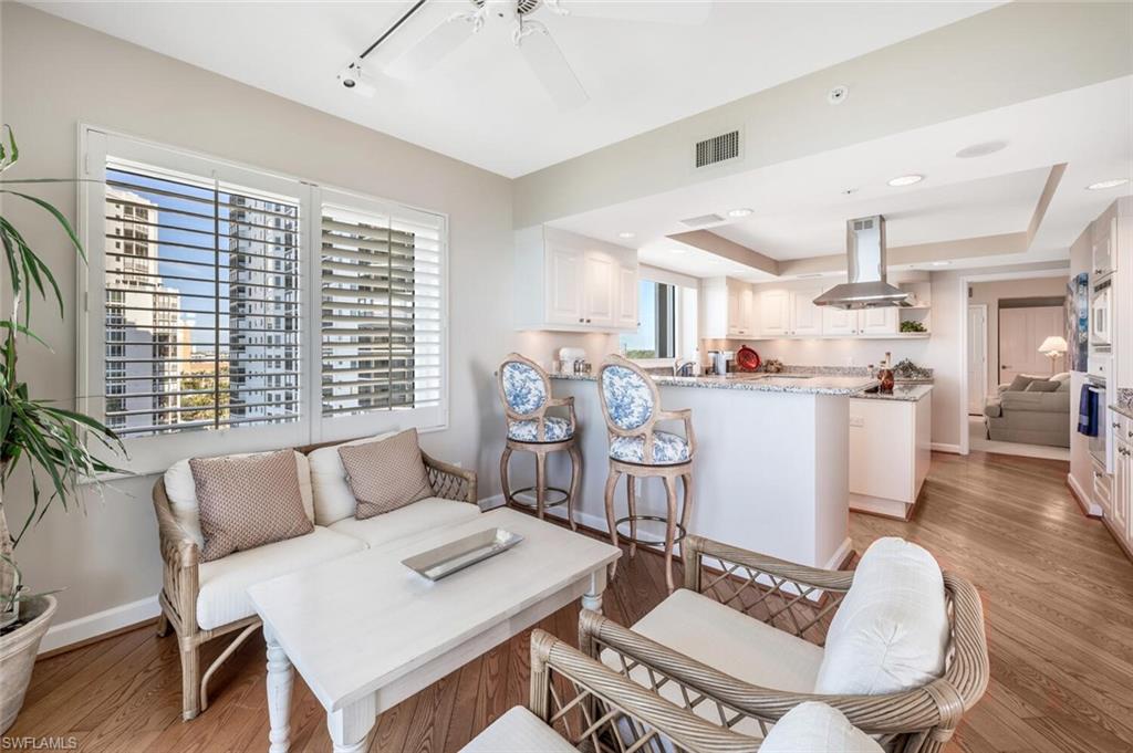 8231 Bay Colony DR # 1004