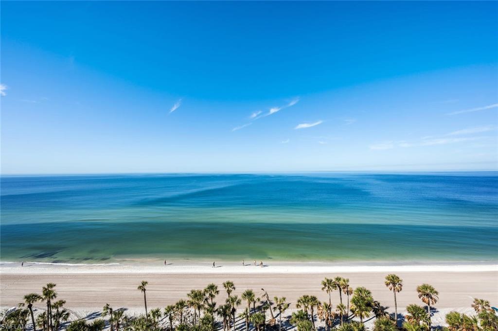 8231 Bay Colony DR # 1004