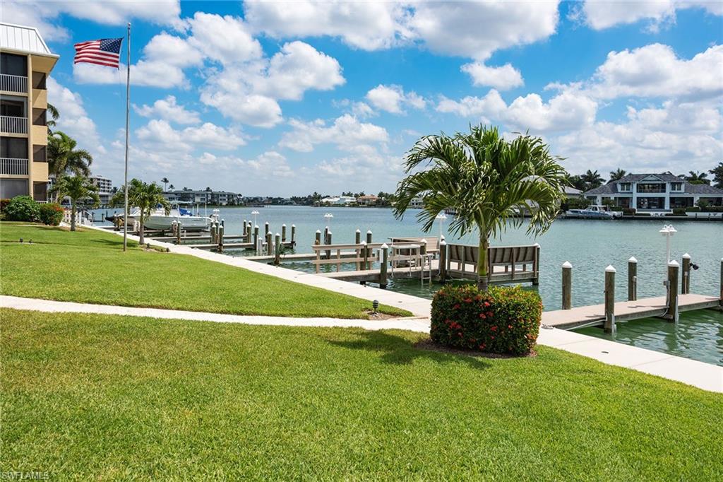 3000 Gulf Shore BLVD N 207