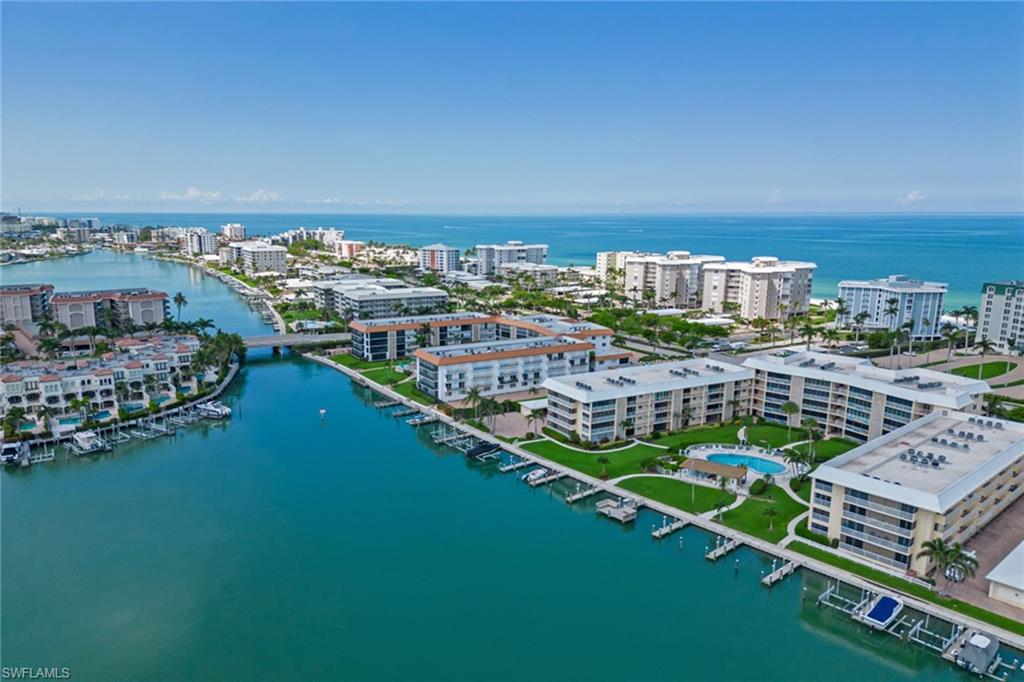 3000 Gulf Shore BLVD N 207