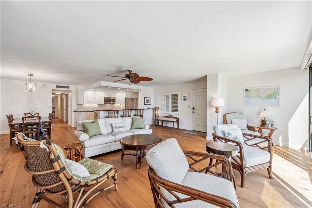 3000 Gulf Shore BLVD N 207