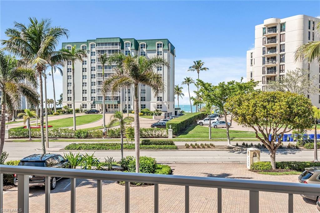 3000 Gulf Shore BLVD N 207