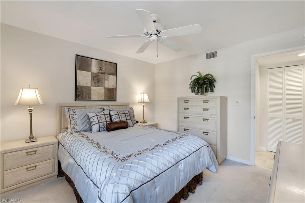 5637 Turtle Bay DR Unit: II21