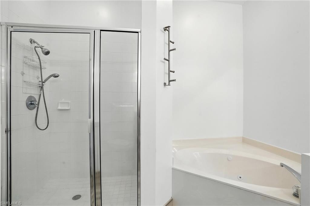 1000 L Ambiance CIR # 205